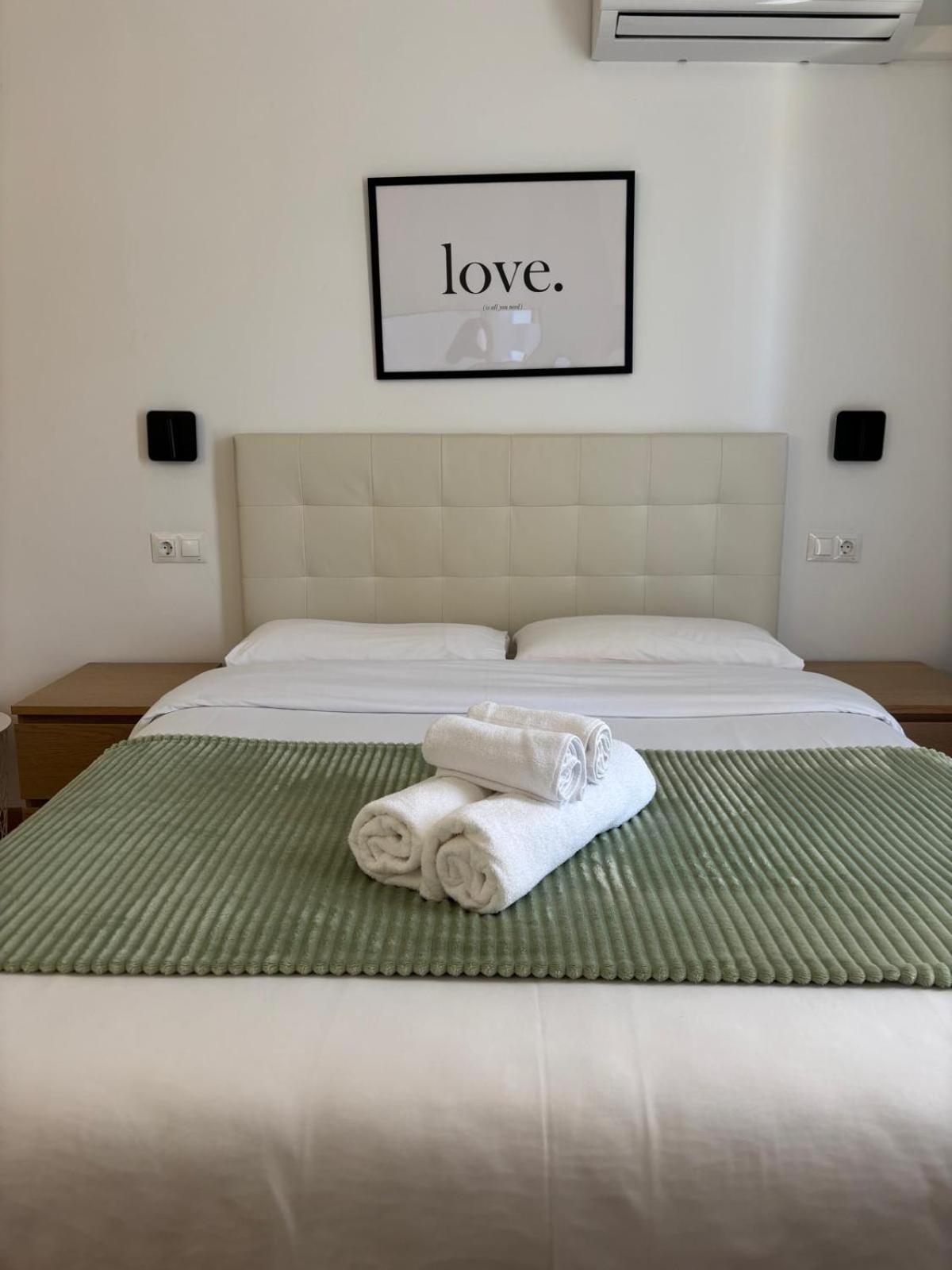 Luxury Estudio Malaga Centro Eksteriør bilde